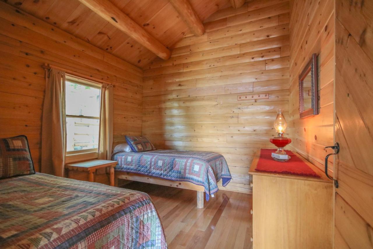 Attean Lake Lodge Jackman 外观 照片
