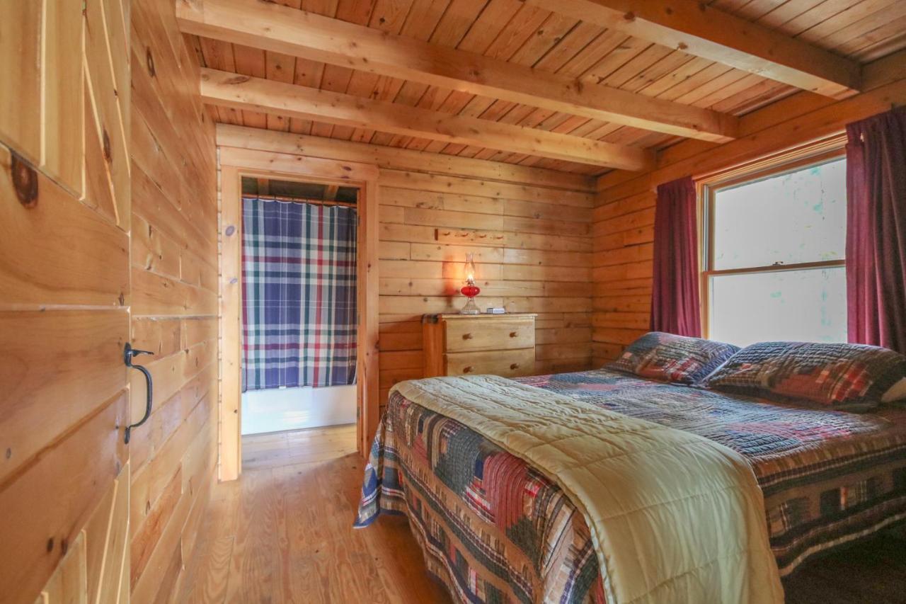 Attean Lake Lodge Jackman 外观 照片