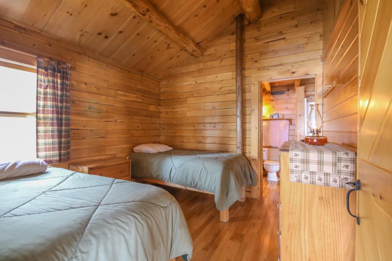 Attean Lake Lodge Jackman 外观 照片
